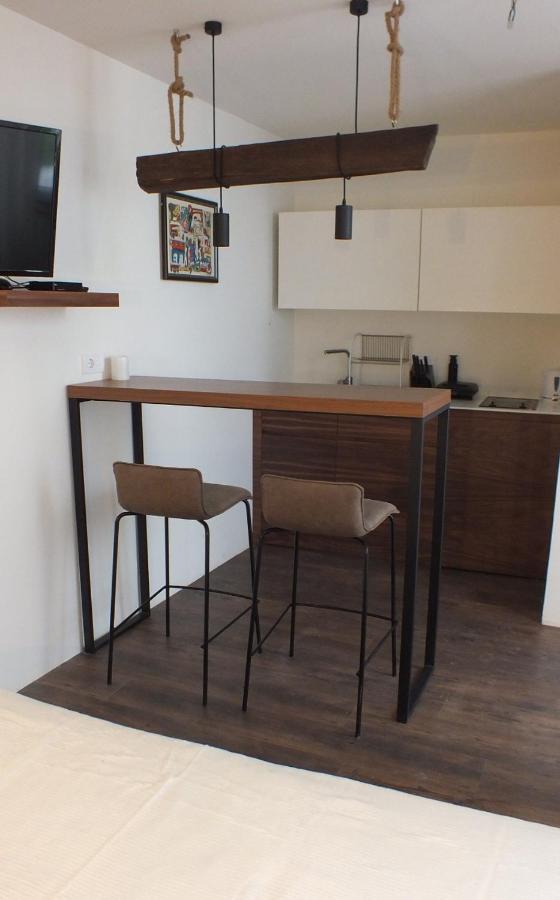 Little L Apartments Dorcol Belgrado Exterior foto