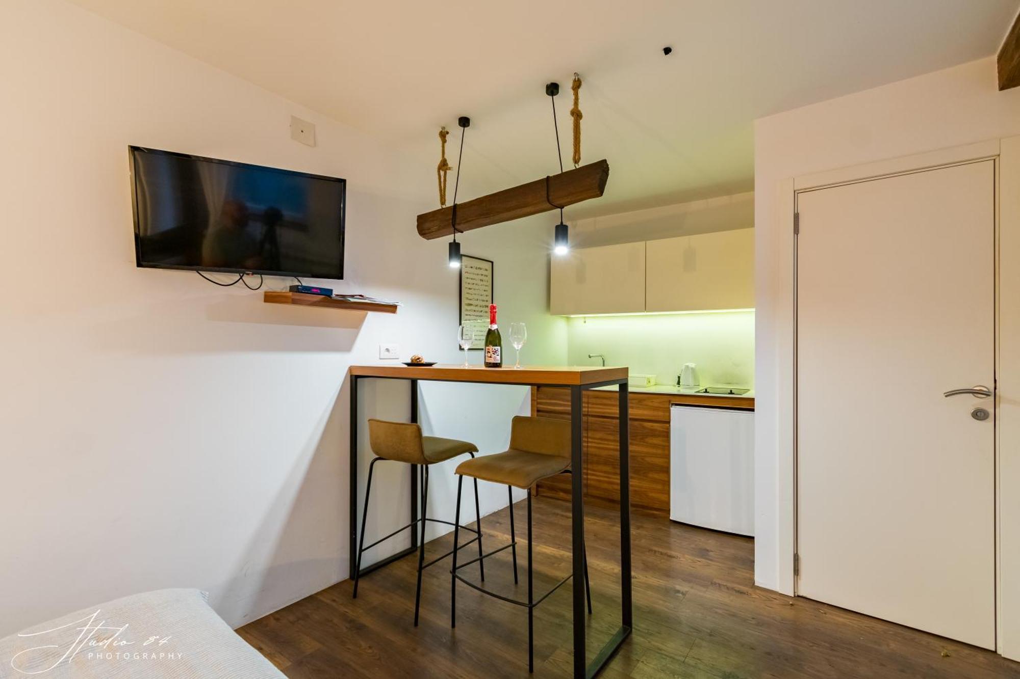 Little L Apartments Dorcol Belgrado Exterior foto